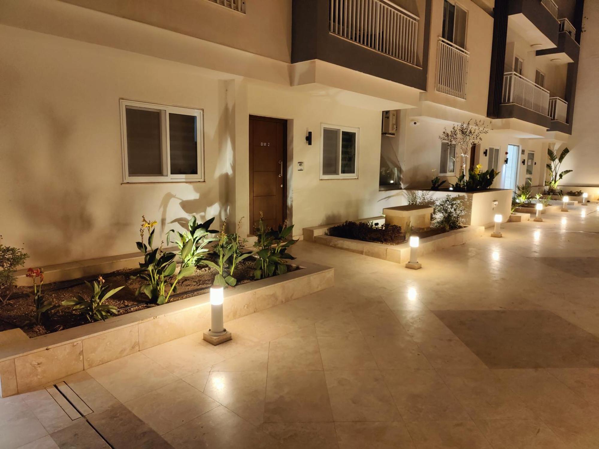 The Palm Court Apartment St. Paul's Bay Bagian luar foto