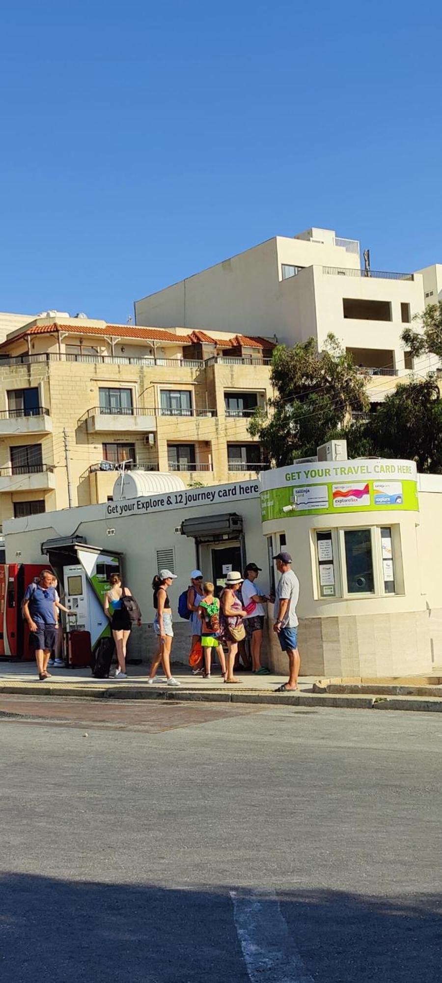 The Palm Court Apartment St. Paul's Bay Bagian luar foto