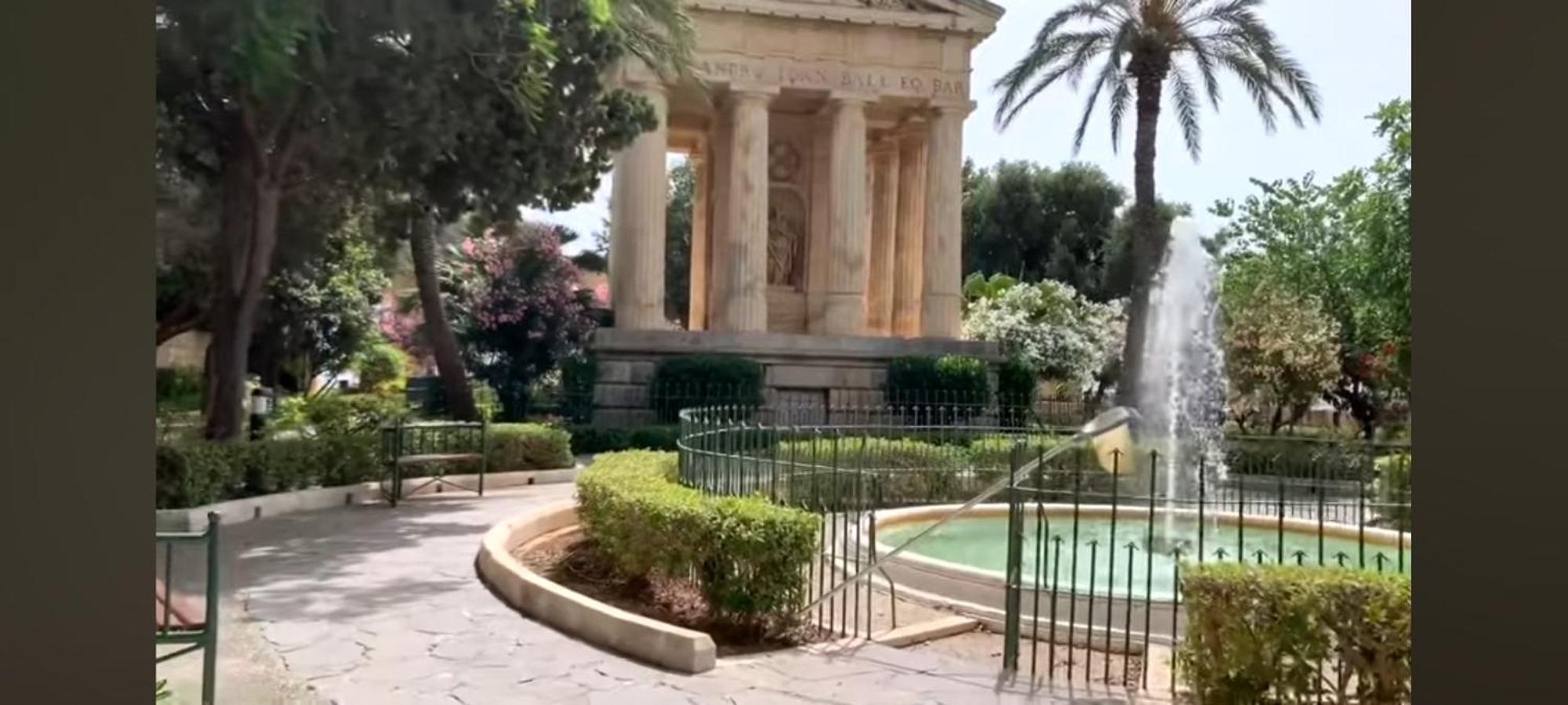 The Palm Court Apartment St. Paul's Bay Bagian luar foto